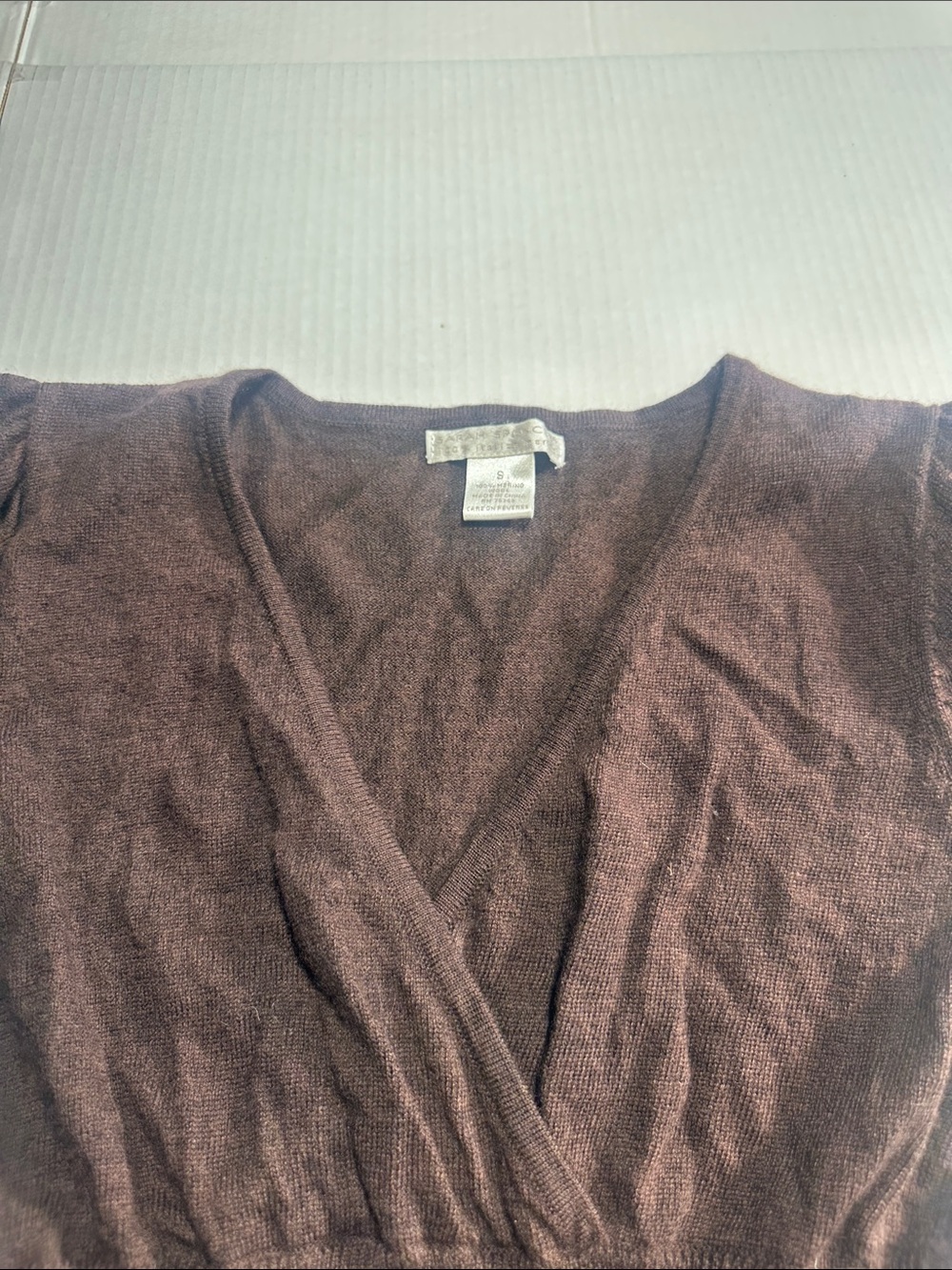 Sarah Spencer 100% Italian merino wool Brown Wrap-Style Knit Top with Tie Belt - Picture 7 of 10